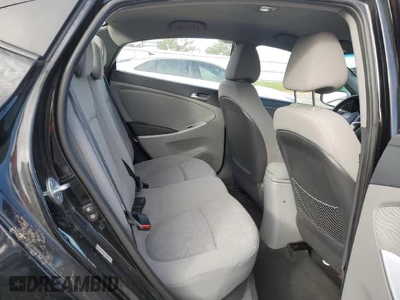 2012 Hyundai Accent GLS z VIN KMHCU4AE0CU118061, wystawiony jako Copart lot #82603045 z przebiegiem 120 429 mil mil oraz Czysty tytuł • Clean title. Historia ofert i sprzedaży dostępna na DreamBid. Obrazek 10.