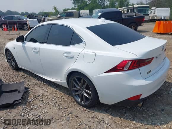 2014 Lexus IS 350 z VIN JTHCE1D20E5002369, wystawiony jako IAAI lot #42870432 z przebiegiem 112 690 mil mil oraz . Historia ofert i sprzedaży dostępna na DreamBid. Obrazek 3.