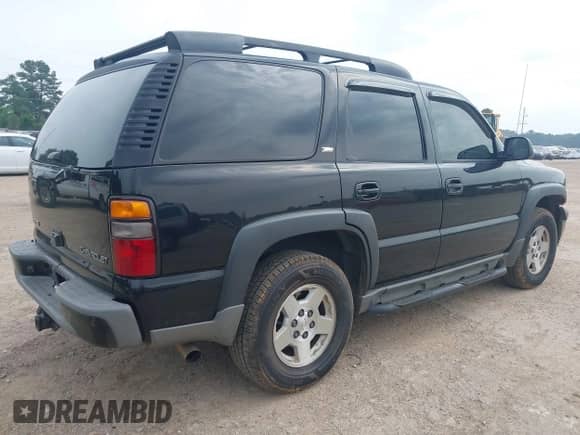 2005 Chevrolet Tahoe Police с VIN 1GNEC13Z15R249205, выставлен на аукционе IAAI как лот 42209381 с пробегом 331 322 миль миль и . История ставок и продаж доступна на DreamBid. Изображение 4.