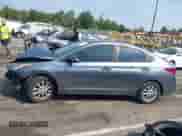 2018 Hyundai Accent SE z VIN 3KPC24A33JE024857, wystawiony jako IAAI lot #43279253 z przebiegiem 131 782 mil mil oraz . Historia ofert i sprzedaży dostępna na DreamBid. Obrazek 15.