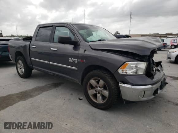 2015 Ram 1500 Outdoorsman z VIN 1C6RR7LM7FS769412, wystawiony jako Copart lot #51541055 z przebiegiem 141 446 mil mil oraz Szkoda całkowita • Salvage title. Historia ofert i sprzedaży dostępna na DreamBid. Obrazek 4.