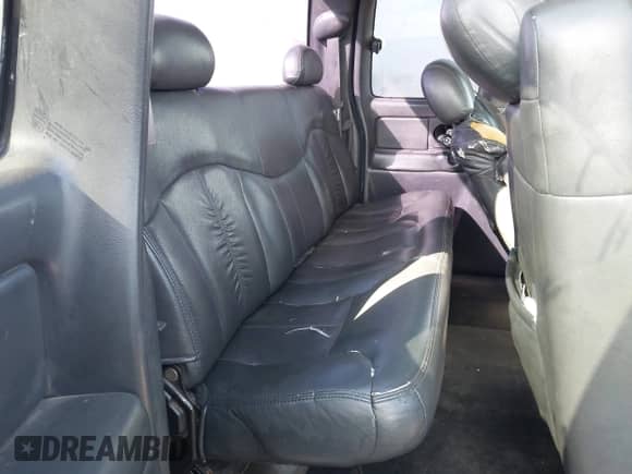 2000 Chevrolet Silverado 1500 LT с VIN 1GCEK19T7YE432666, выставлен на аукционе IAAI как лот 43353292 с пробегом Не указан миль и . История ставок и продаж доступна на DreamBid. Изображение 8.
