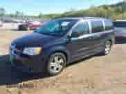 2011 Dodge Grand Caravan Crew with VIN 2D4RN5DG8BR606137, listed as a IAAI auction lot 43396013 with 148,030 mi miles and . Bid and sale history available at DreamBid. Image 2.