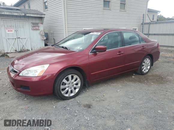 2006 Honda Accord EX-L z VIN 1HGCM66536A065517, wystawiony jako Copart lot #85687795 z przebiegiem 239 721 mil mil oraz Czysty tytuł • Clean title. Historia ofert i sprzedaży dostępna na DreamBid. Obrazek 1.