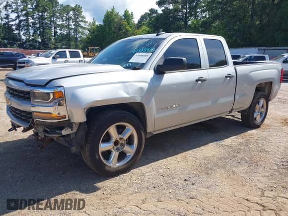2017 Chevrolet Silverado 1500 Custom с VIN 1GCRCPEC4HZ391705, выставлен на аукционе IAAI как лот 42608589 с пробегом 208 079 миль миль и . История ставок и продаж доступна на DreamBid. Изображение 19.
