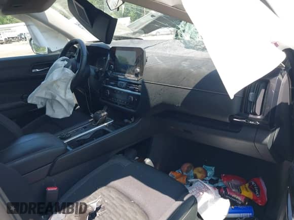 2022 Nissan Pathfinder SV с VIN 5N1DR3BD5NC267645, выставлен на аукционе IAAI как лот 42763004 с пробегом 87 874 миль миль и . История ставок и продаж доступна на DreamBid. Изображение 5.