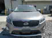 2018 Kia Sorento SX z VIN 5XYPKDA5XJG377862, wystawiony jako Copart lot #70689695 z przebiegiem 79 557 mil mil oraz Szkoda całkowita • Salvage title. Historia ofert i sprzedaży dostępna na DreamBid. Obrazek 5.