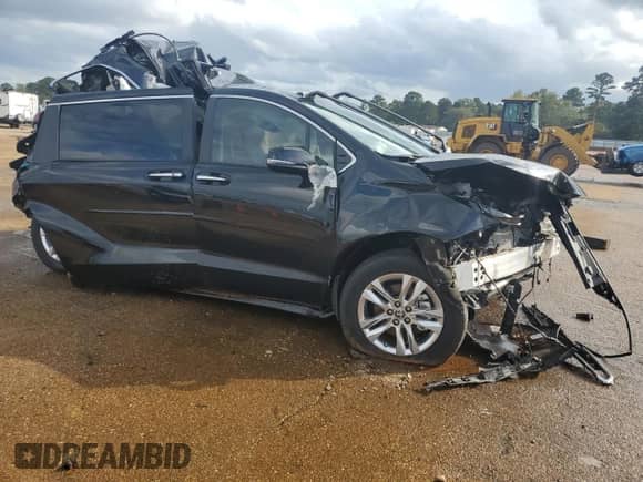 2024 Toyota Sienna Limited z VIN 5TDZRKEC0RS182904, wystawiony jako Copart lot #79111024 z przebiegiem Nie podano mil oraz Nie do naprawy • Non repairable. Historia ofert i sprzedaży dostępna na DreamBid. Obrazek 4.