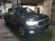 2022 Ram 1500 Limited z VIN 1C6SRFHT6NN261635, wystawiony jako Copart lot #86405215 z przebiegiem 47 384 mil mil oraz Czysty tytuł • Clean title. Historia ofert i sprzedaży dostępna na DreamBid. Obrazek 4.