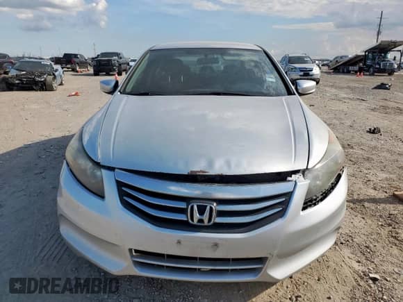 2012 Honda Accord LX с VIN 1HGCP2F32CA027819, выставлен на аукционе Copart как лот 82272235 с пробегом 272 273 миль миль и Чистый • Clean title. История ставок и продаж доступна на DreamBid. Изображение 5.