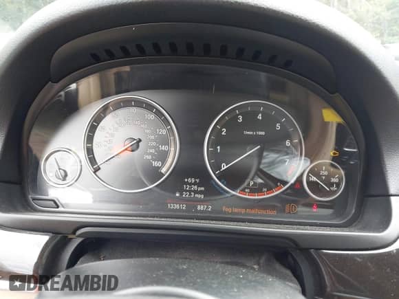 2012 BMW 5 Series 535i xDrive с VIN WBAFU7C55CDU58206, выставлен на аукционе IAAI как лот 43216456 с пробегом 133 612 миль миль и . История ставок и продаж доступна на DreamBid. Изображение 7.