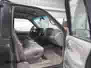 1997 Chevrolet Suburban with VIN 3GNEC16R6VG177641, listed as a IAAI auction lot 41726286 with 263,676 mi miles and . Bid and sale history available at DreamBid. Image 5.