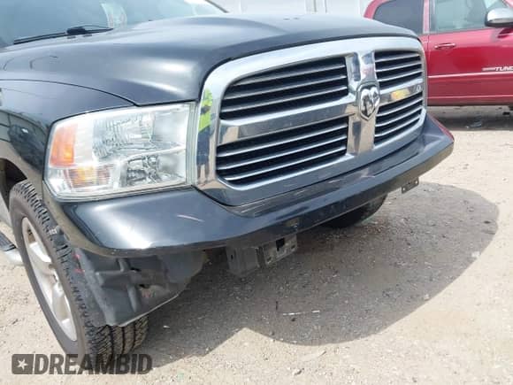 2017 Ram 1500 Big Horn z VIN 1C6RR6LT6HS524623, wystawiony jako IAAI lot #42869269 z przebiegiem 188 650 mil mil oraz . Historia ofert i sprzedaży dostępna na DreamBid. Obrazek 6.