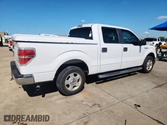 2009 Ford F-150 XL z VIN 1FTRW12899FA05786, wystawiony jako Copart lot #71278285 z przebiegiem 101 047 mil mil oraz Czysty tytuł • Clean title. Historia ofert i sprzedaży dostępna na DreamBid. Obrazek 3.