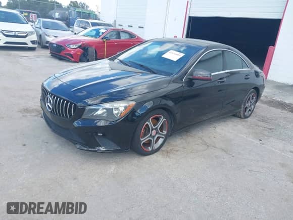 2014 Mercedes-Benz CLA 250 with VIN WDDSJ4GB9EN146272, listed as a IAAI auction lot 43476805 with 135,780 mi miles and . Bid and sale history available at DreamBid. Image 17.