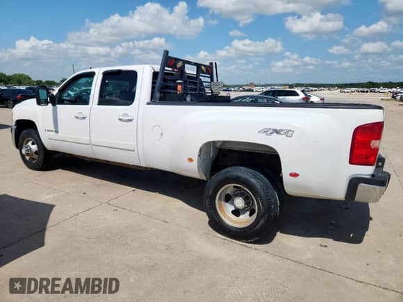 2008 Chevrolet Silverado 3500HD DRW LTZ с VIN 1GCJK33678F134271, выставлен на аукционе Copart как лот 61677885 с пробегом 485 329 миль миль и Списание • Salvage title. История ставок и продаж доступна на DreamBid. Изображение 2.