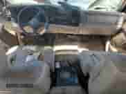 2002 Chevrolet Suburban LT z VIN 3GNGC26U42G214796, wystawiony jako Copart lot #57708045 z przebiegiem Nie podano mil oraz Szkoda całkowita • Salvage title. Historia ofert i sprzedaży dostępna na DreamBid. Obrazek 8.