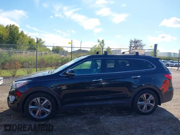 2015 Hyundai Santa Fe Limited z VIN KM8SRDHF8FU104036, wystawiony jako IAAI lot #43395213 z przebiegiem 60 530 mil mil oraz . Historia ofert i sprzedaży dostępna na DreamBid. Obrazek 14.