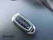 2021 Hyundai Palisade SEL with VIN KM8R34HEXMU290425, listed as a IAAI auction lot 43286606 with 90,694 mi miles and . Bid and sale history available at DreamBid. Image 11.