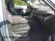 2015 Cadillac Escalade Premium z VIN 1GYS4NKJ2FR654240, wystawiony jako IAAI lot #43240983 z przebiegiem 43 847 mil mil oraz . Historia ofert i sprzedaży dostępna na DreamBid. Obrazek 5.