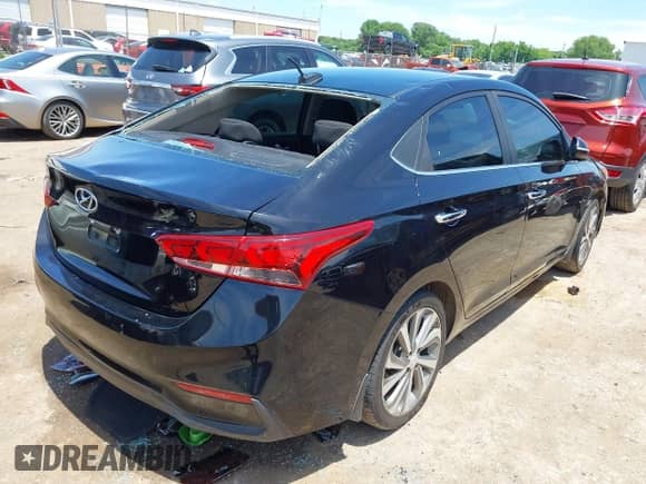 2018 Hyundai Accent Limited с VIN 3KPC34A38JE018453, выставлен на аукционе IAAI как лот 42506384 с пробегом 135 114 миль миль и . История ставок и продаж доступна на DreamBid. Изображение 4.