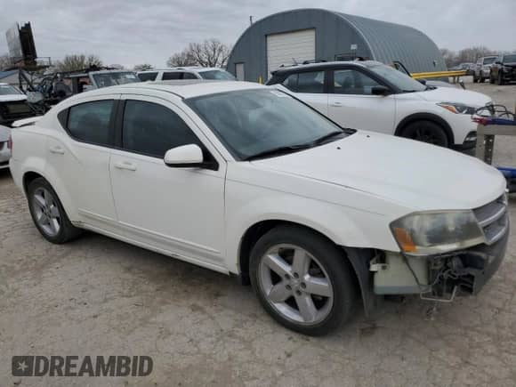 2008 Dodge Avenger R/T с VIN 1B3LC76M98N659198, выставлен на аукционе Copart как лот 50967555 с пробегом 143 975 миль миль и Списание • Salvage title. История ставок и продаж доступна на DreamBid. Изображение 4.