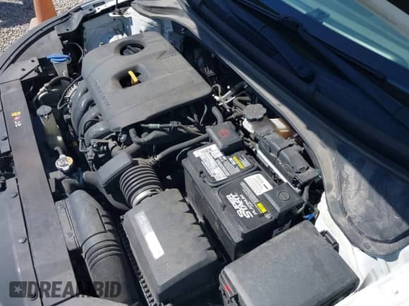 2019 Hyundai Elantra SEL z VIN 5NPD84LF7KH464281, wystawiony jako IAAI lot #42136840 z przebiegiem 90 919 mil mil oraz . Historia ofert i sprzedaży dostępna na DreamBid. Obrazek 10.