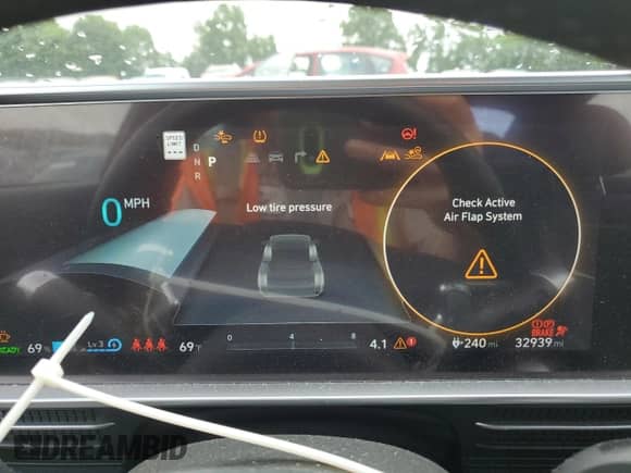 2023 Hyundai Ioniq 6 Limited z VIN KMHM54AA7PA027892, wystawiony jako Copart lot #56570515 z przebiegiem 32 939 mil mil oraz Szkoda całkowita • Salvage title. Historia ofert i sprzedaży dostępna na DreamBid. Obrazek 9.