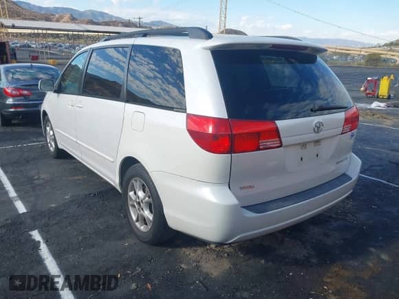 2004 Toyota Sienna XLE z VIN 5TDZA22CX4S094673, wystawiony jako IAAI lot #43298675 z przebiegiem 250 775 mil mil oraz . Historia ofert i sprzedaży dostępna na DreamBid. Obrazek 3.