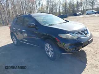 2011 Nissan Murano SV z VIN JN8AZ1MW2BW185042, wystawiony jako IAAI lot #41996661 z przebiegiem 226 865 mil mil oraz . Historia ofert i sprzedaży dostępna na DreamBid. Obrazek 1.