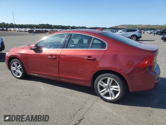 2015 Volvo S60 T5 Premier с VIN YV1612TK4F1348588, выставлен на аукционе Copart как лот 71632495 с пробегом 118 755 миль миль и Чистый • Clean title. История ставок и продаж доступна на DreamBid. Изображение 2.