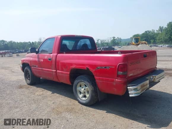 1996 Dodge 1500 with VIN 1B7HC16Y9TJ117863, listed as a IAAI auction lot 42491484 with 119,793 mi miles and . Bid and sale history available at DreamBid. Image 3.
