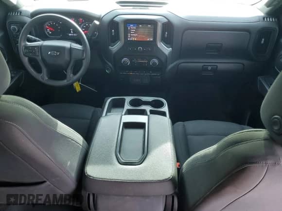 2022 Chevrolet Silverado 1500 Custom Trail Boss z VIN 3GCUDCET0NG553356, wystawiony jako Copart lot #80816635 z przebiegiem 134 742 mil mil oraz Czysty tytuł • Clean title. Historia ofert i sprzedaży dostępna na DreamBid. Obrazek 8.