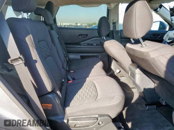2025 Nissan Pathfinder SV с VIN 5N1DR3BA6SC204393, выставлен на аукционе Copart как лот 71176175 с пробегом 9 802 миль миль и Чистый • Clean title. История ставок и продаж доступна на DreamBid. Изображение 11.