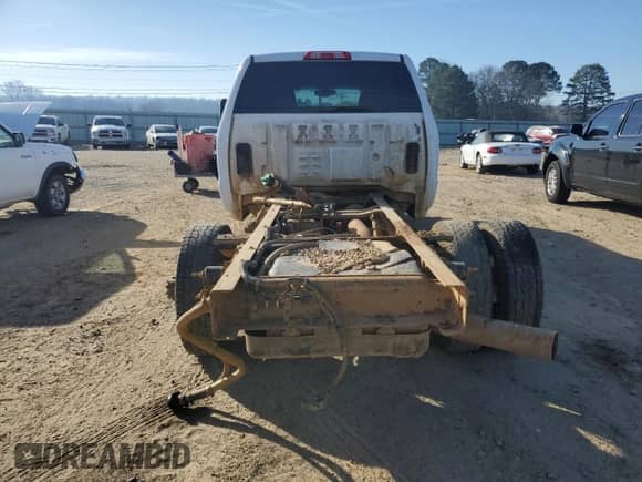 2018 Chevrolet Silverado 3500HD Work Truck с VIN 1GB4KYCY3JF224121, выставлен на аукционе Copart как лот 46799075 с пробегом 176 189 миль миль и Списание • Salvage title. История ставок и продаж доступна на DreamBid. Изображение 6.