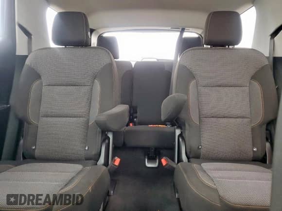 2018 Chevrolet Traverse LT Cloth с VIN 1GNERGKWXJJ212526, выставлен на аукционе Copart как лот 60554255 с пробегом 66 455 миль миль и Списание • Salvage title. История ставок и продаж доступна на DreamBid. Изображение 10.