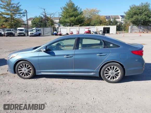 2015 Hyundai Sonata Sport с VIN 5NPE34AFXFH091457, выставлен на аукционе IAAI как лот 43532727 с пробегом 128 726 миль миль и . История ставок и продаж доступна на DreamBid. Изображение 14.