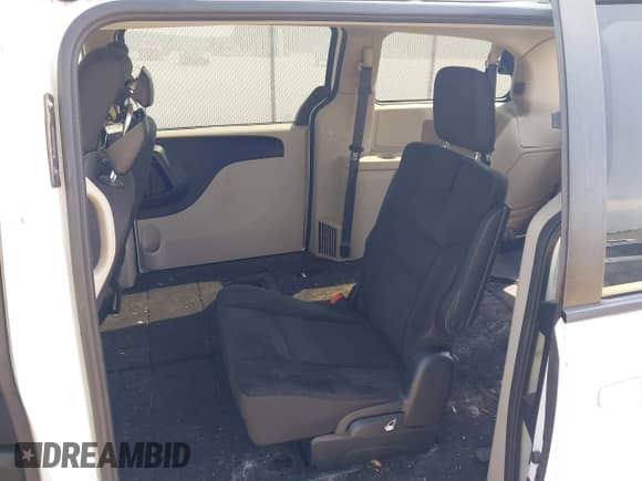 2017 Dodge Grand Caravan SE Plus with VIN 2C4RDGBG1HR736316, listed as a IAAI auction lot 42997530 with 135,383 mi miles and . Bid and sale history available at DreamBid. Image 8.