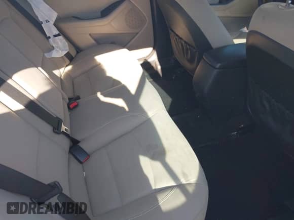 2014 Kia Optima LX с VIN 5XXGM4A77EG332593, выставлен на аукционе IAAI как лот 43108535 с пробегом 209 117 миль миль и . История ставок и продаж доступна на DreamBid. Изображение 8.
