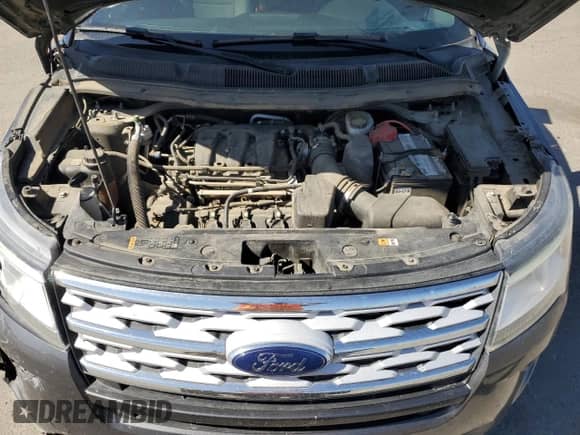 2018 Ford Explorer XLT with VIN 1FM5K8D83JGC42154, listed as a Copart auction lot 82357525 with 101,670 mi miles and Salvage title. Bid and sale history available at DreamBid. Image 12.