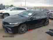 2023 Toyota Camry SE z VIN 4T1G11AK1PU789940, wystawiony jako IAAI lot #43051447 z przebiegiem 23 042 mil mil oraz . Historia ofert i sprzedaży dostępna na DreamBid. Obrazek 17.