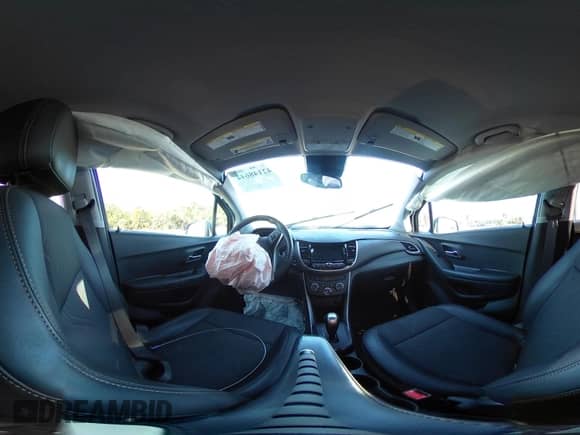 2022 Chevrolet Trax LT z VIN KL7CJLSM5NB530968, wystawiony jako IAAI lot #42148644 z przebiegiem 29 913 mil mil oraz . Historia ofert i sprzedaży dostępna na DreamBid. Obrazek 21.