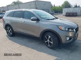 2017 Kia Sorento EX z VIN 5XYPHDA50HG243368, wystawiony jako IAAI lot #42886474 z przebiegiem 120 485 mil mil oraz . Historia ofert i sprzedaży dostępna na DreamBid. Obrazek 1.