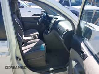 2007 Hyundai Entourage GLS с VIN KNDMC233X76040121, выставлен на аукционе IAAI как лот 42097349 с пробегом 113 790 миль миль и . История ставок и продаж доступна на DreamBid. Изображение 5.