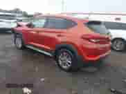 2017 Hyundai Tucson SE with VIN KM8J3CA48HU431894, listed as a IAAI auction lot 43080955 with 70,786 mi miles and . Bid and sale history available at DreamBid. Image 3.