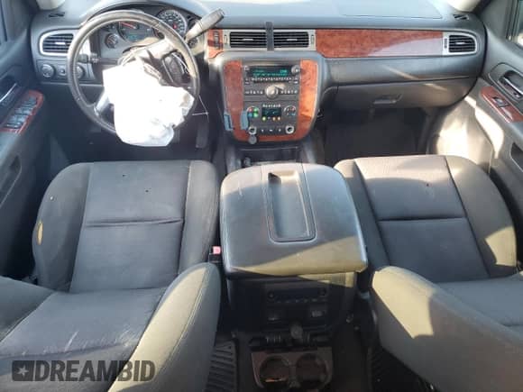 2010 Chevrolet Avalanche LS with VIN 3GNVKEE04AG229050, listed as a Copart auction lot 86075384 with 140,778 mi miles and Salvage title. Bid and sale history available at DreamBid. Image 8.