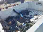 2009 Chevrolet Colorado Work Truck z VIN 1GCCS149898133268, wystawiony jako IAAI lot #41246963 z przebiegiem 216 398 mil mil oraz . Historia ofert i sprzedaży dostępna na DreamBid. Obrazek 17.