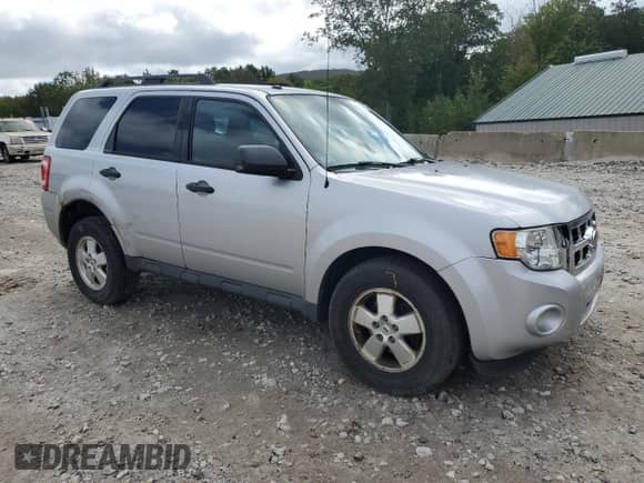 2011 Ford Escape XLT с VIN 1FMCU9DG3BKC58433, выставлен на аукционе Copart как лот 71597035 с пробегом 164 068 миль миль и Чистый • Clean title. История ставок и продаж доступна на DreamBid. Изображение 4.