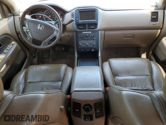 2006 Honda Pilot EX-L z VIN 5FNYF28776B044120, wystawiony jako Copart lot #62156445 z przebiegiem 186 730 mil mil oraz Szkoda całkowita • Salvage title. Historia ofert i sprzedaży dostępna na DreamBid. Obrazek 8.