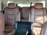 2015 Cadillac Escalade Premium z VIN 1GYS4NKJ4FR607825, wystawiony jako Copart lot #72101625 z przebiegiem 185 479 mil mil oraz Czysty tytuł • Clean title. Historia ofert i sprzedaży dostępna na DreamBid. Obrazek 10.